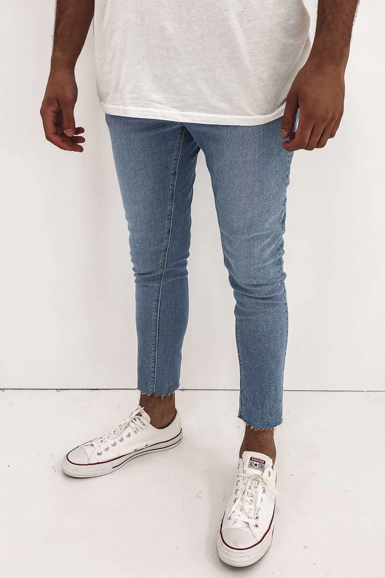 A Dropped Skinny Jean Flyover Mid Vintage Blue