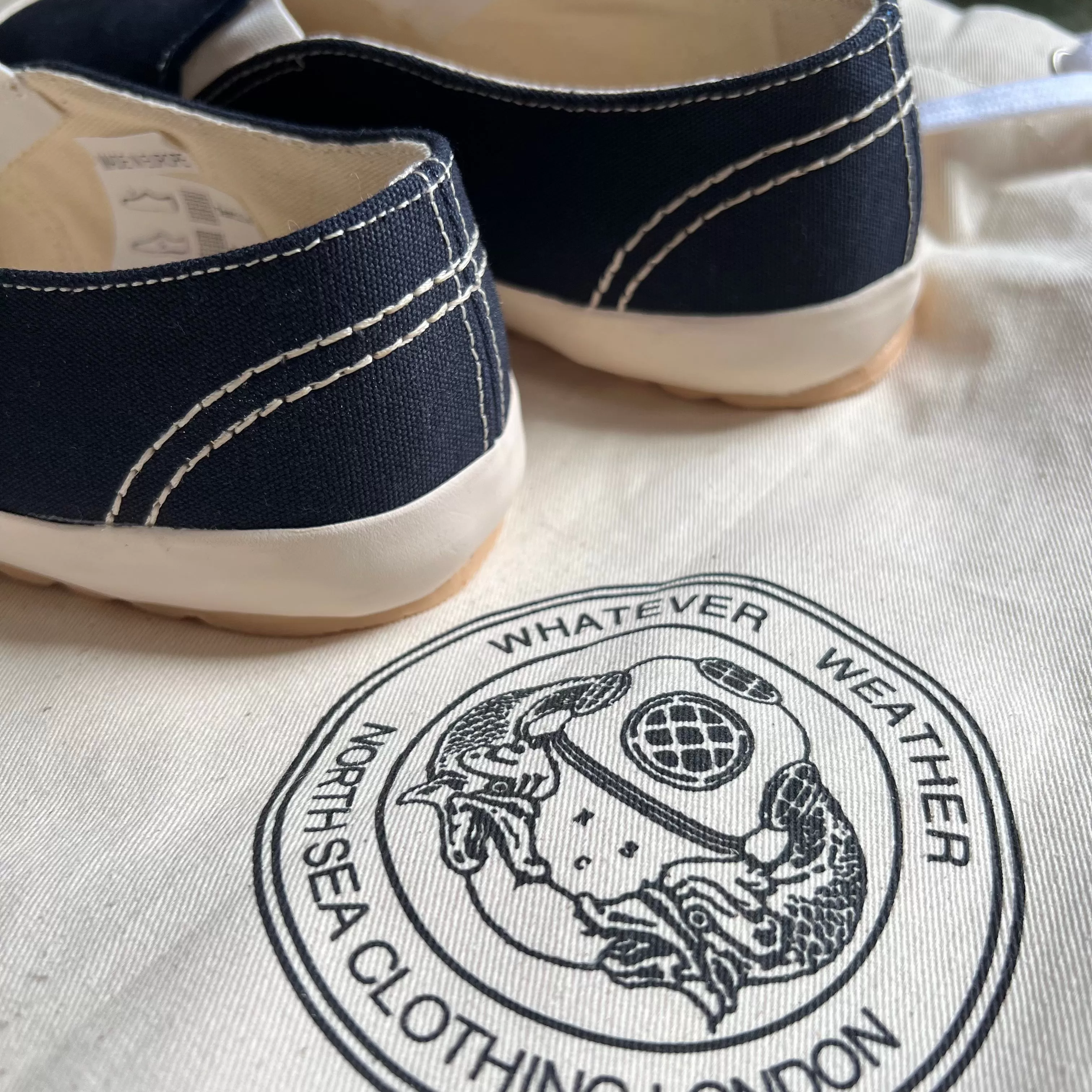 ARCHIVE SALE - MK 1 SLIP-ON, NAVY/ECRU