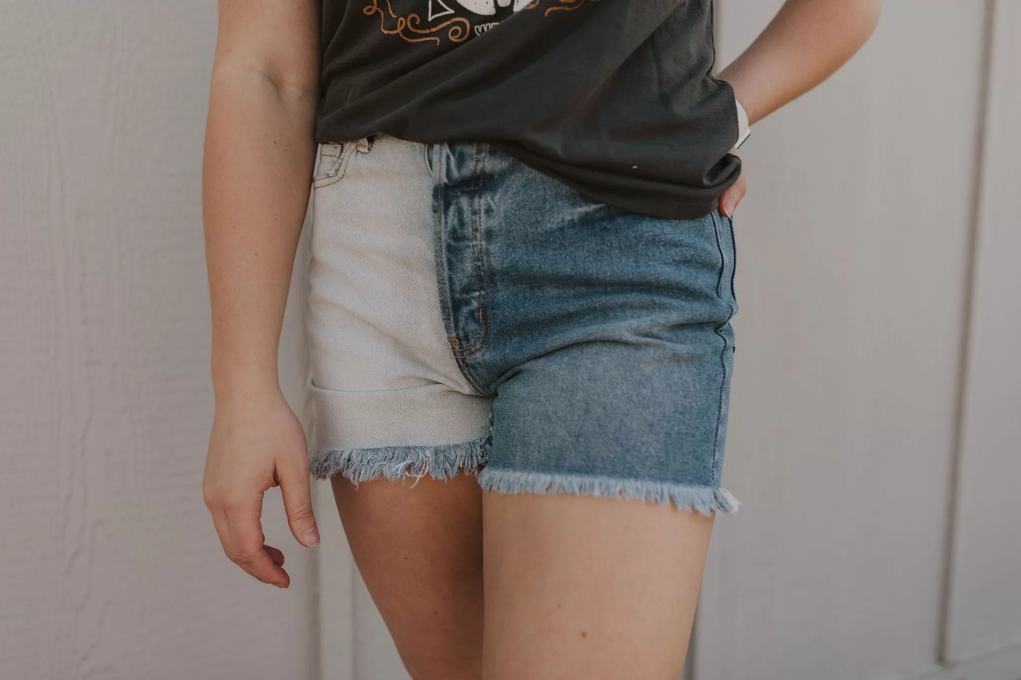 CHELSEY TWO TONE JEAN SHORTS BY IVY & CO