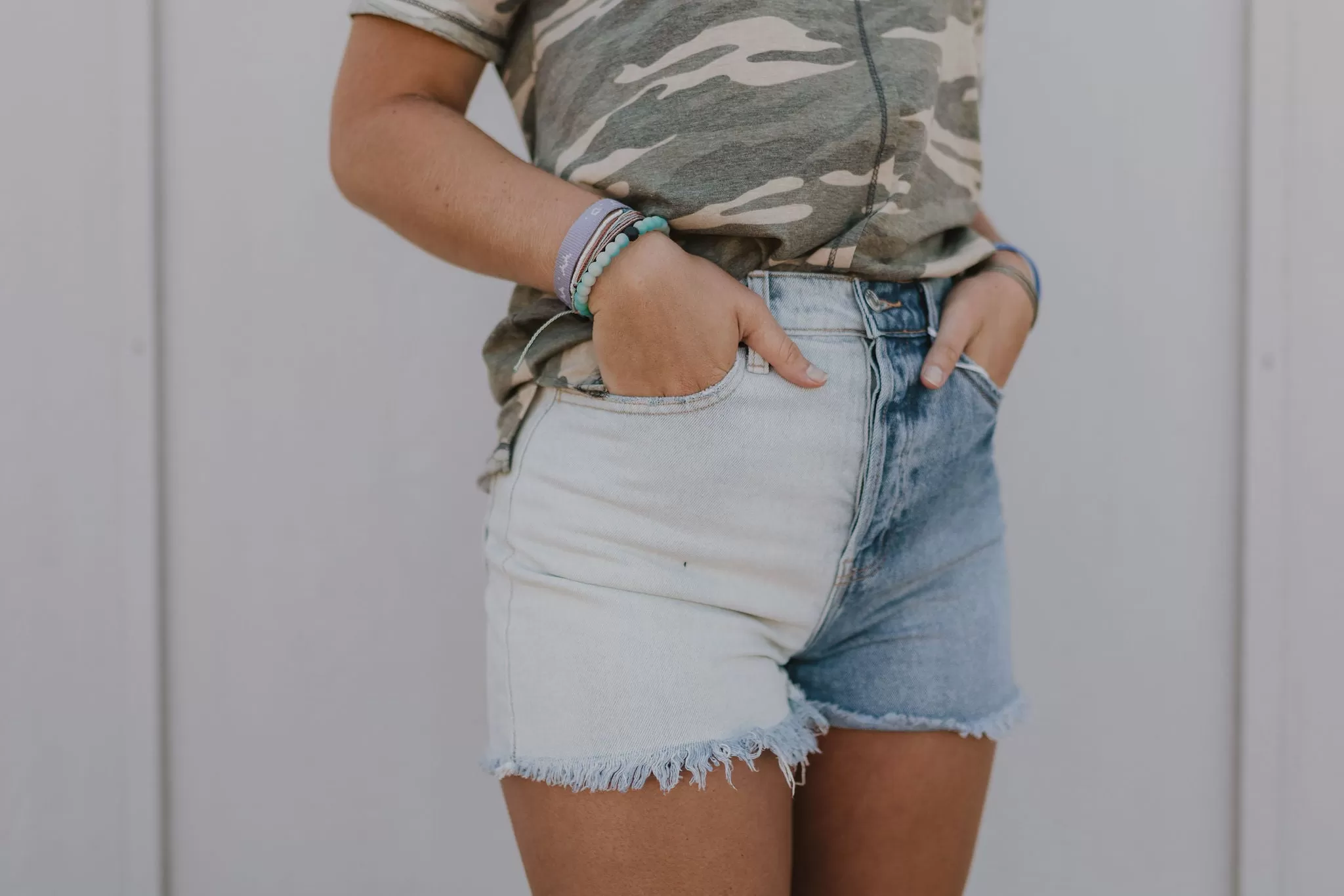 CHELSEY TWO TONE JEAN SHORTS BY IVY & CO