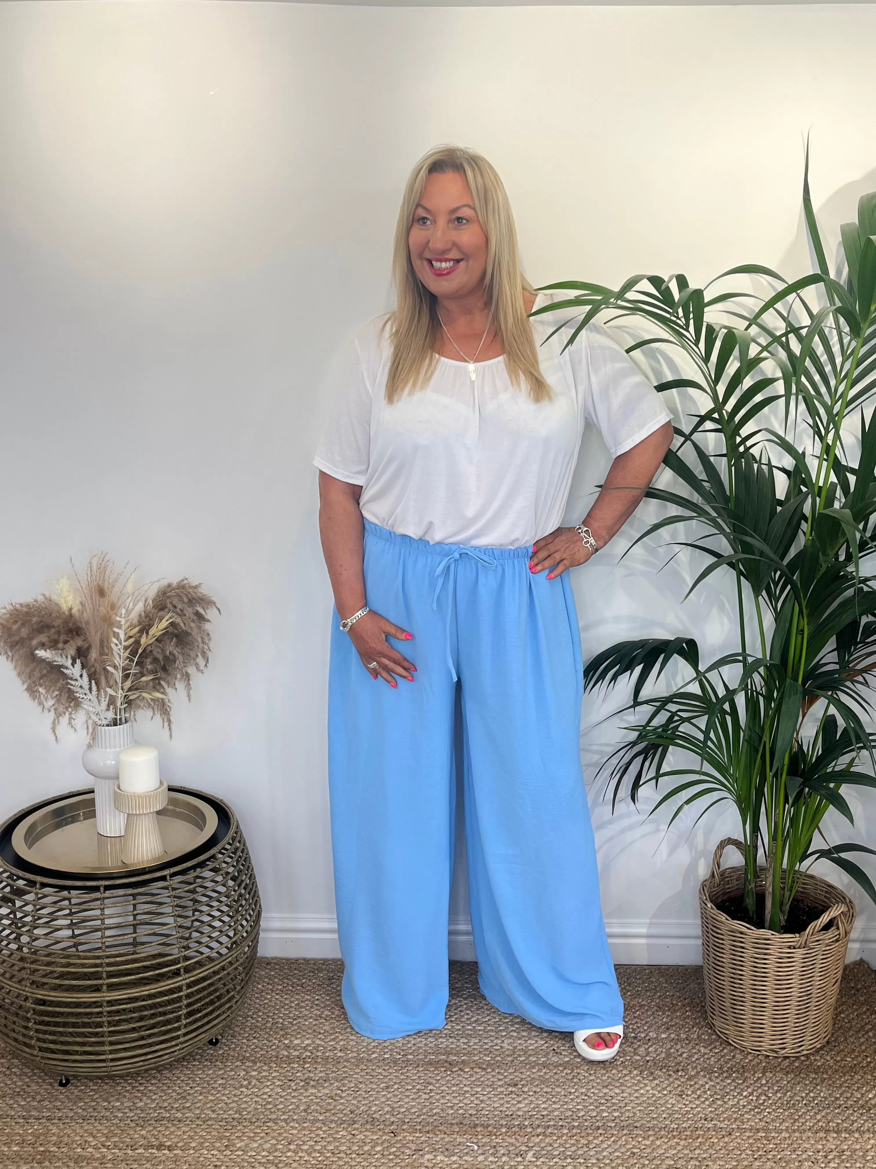 ELLIE Elasticated Flared Trouser