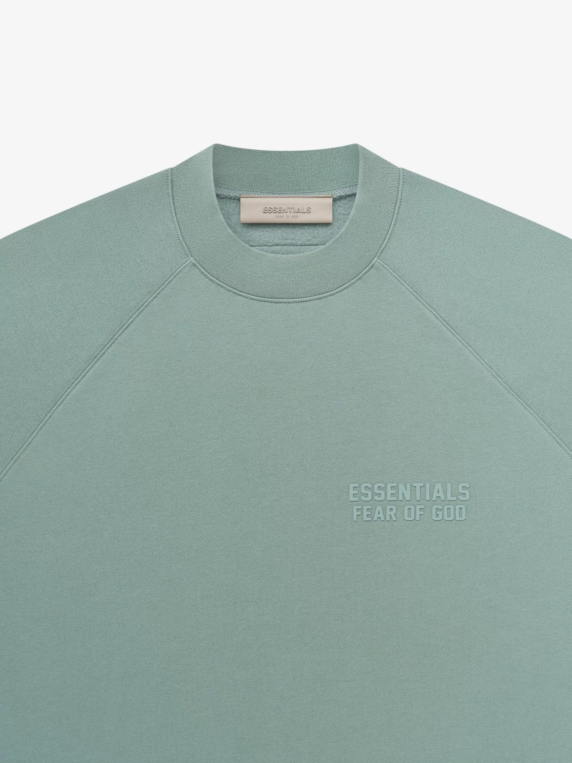 ESSENTIALS CREWNECK SYCAMORE