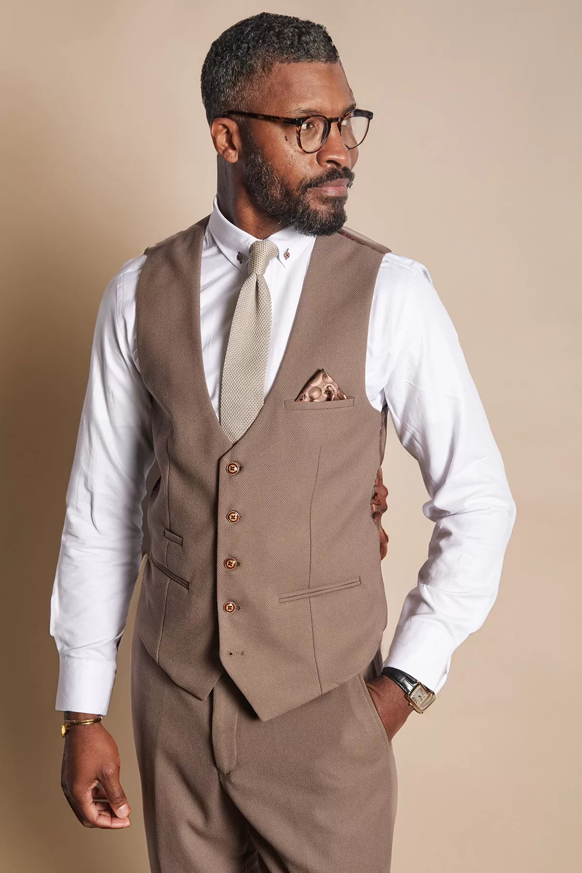 HM5 - Tan Single Breasted Waistcoat