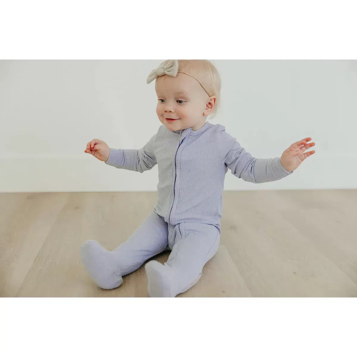 Periwinkle Zip-up Footie 12-18mo