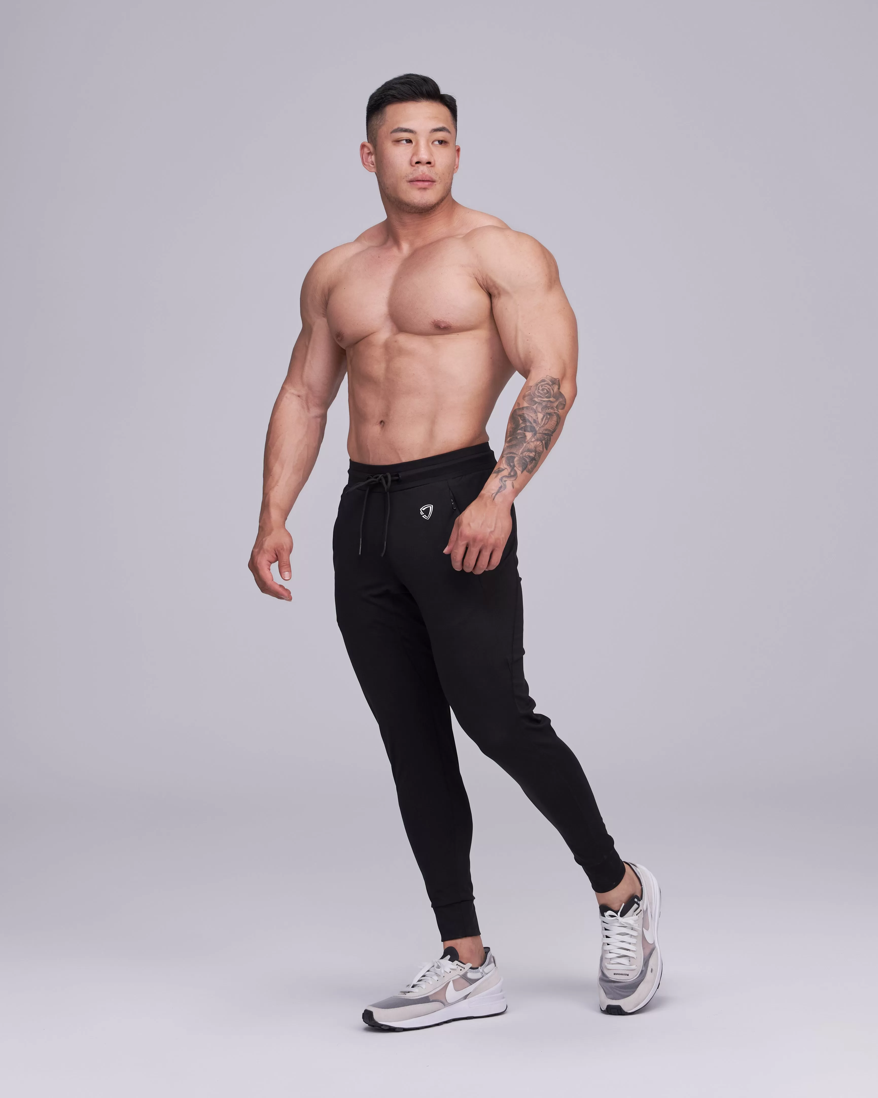 PP Hybrid Essential Joggers