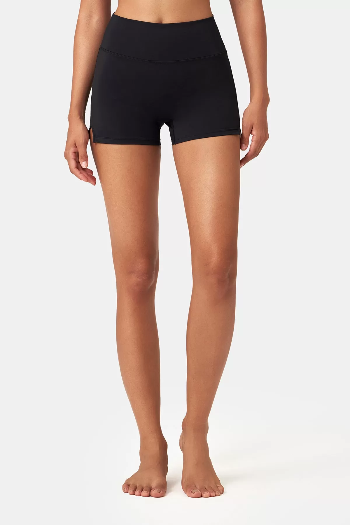 Seamless Side-Slit Shorts