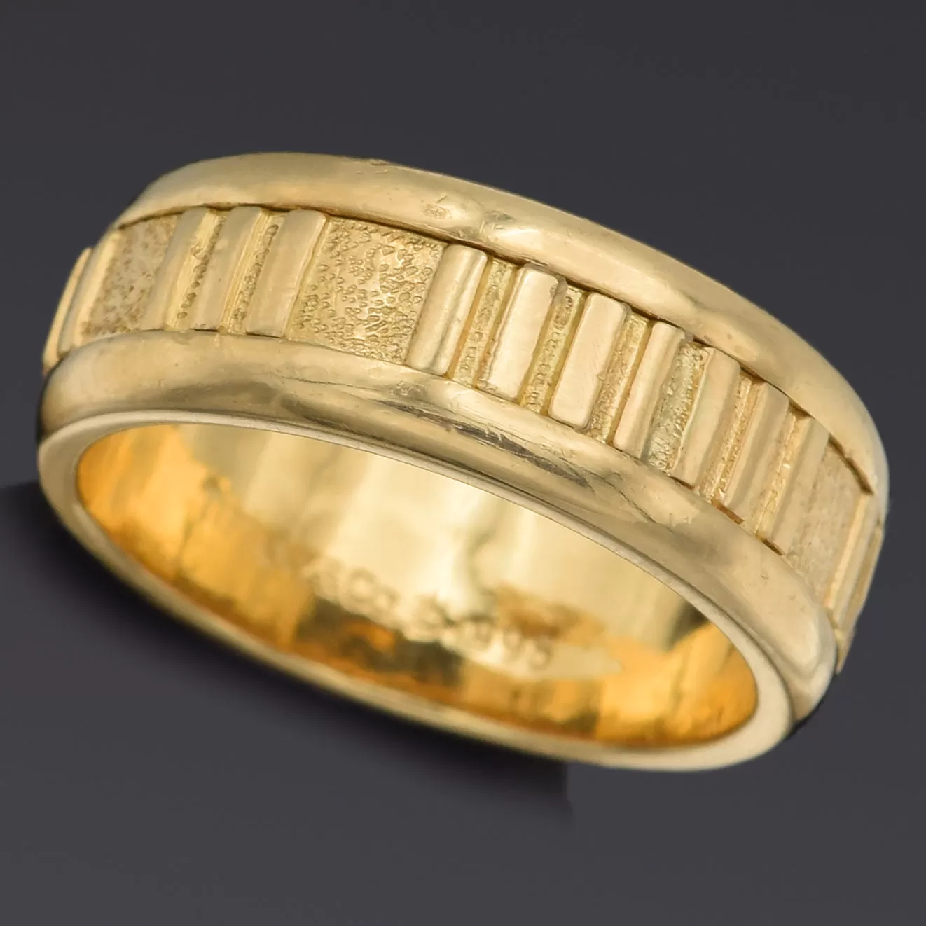 Tiffany & Co. 18K Yellow Gold 1995 Atlas Roman Numerals Band Ring